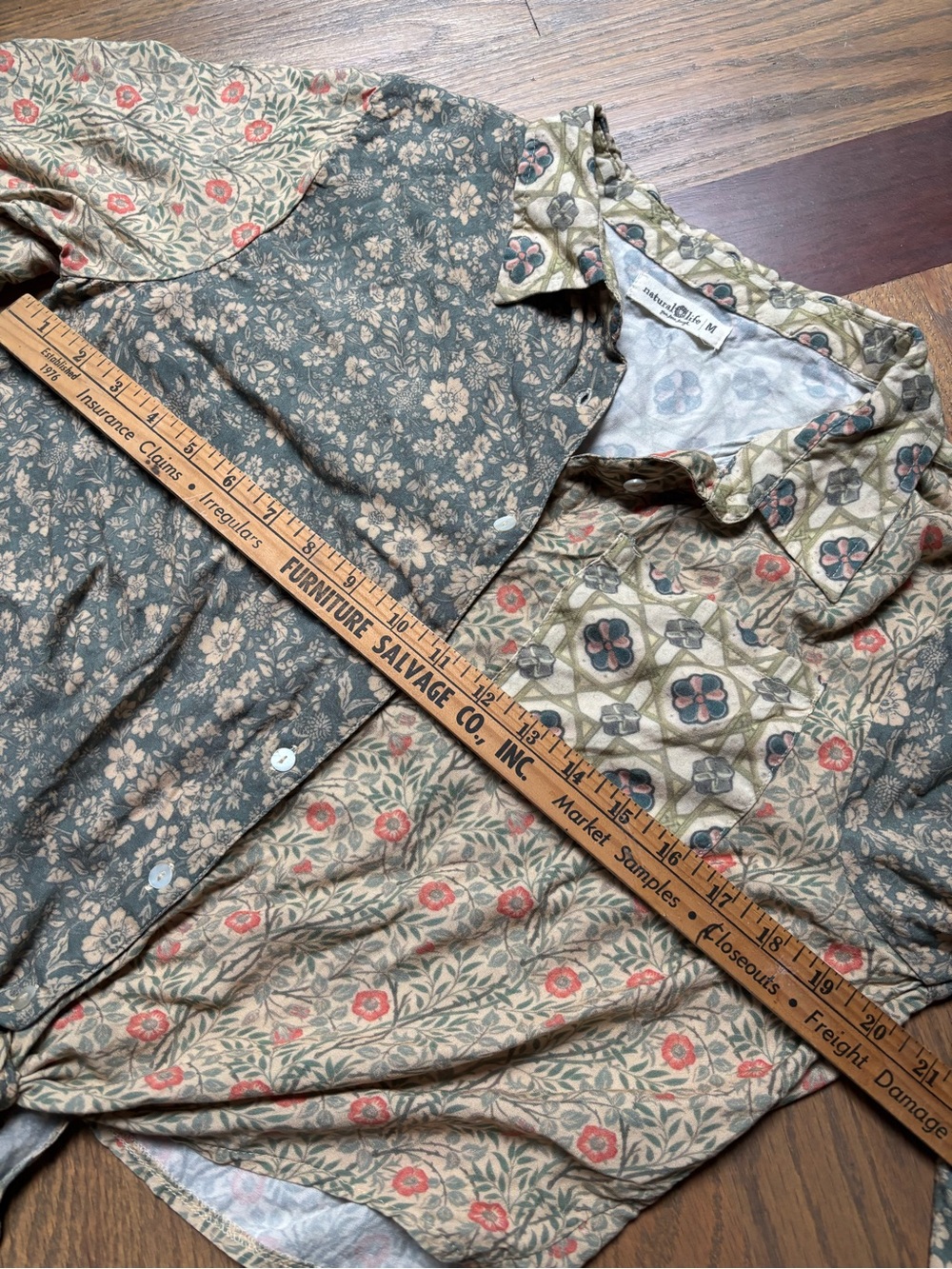 Natural Life Mixed Print Tie Front Button Up Blouse Size M Boho Floral Patchwork - Picture 7 of 9